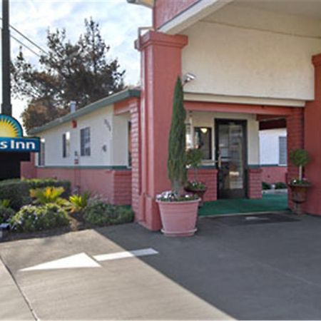 Days Inn Salinas Airport 외부 사진