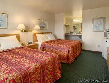 Days Inn Salinas Airport 외부 사진